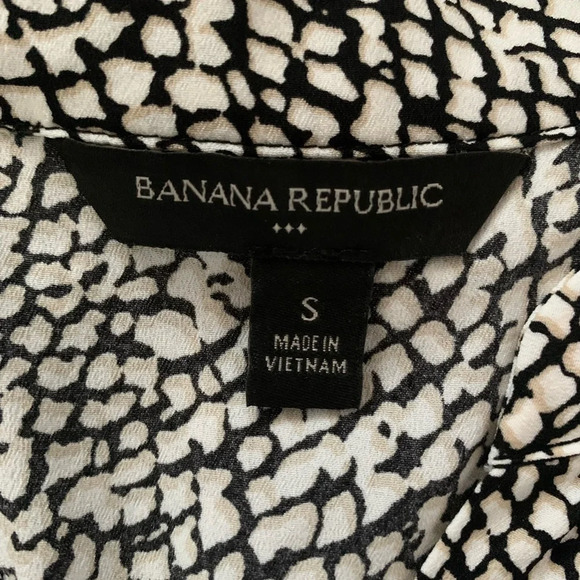 Banana Republic women’s batik Print semi-sheer long sleeve top relaxed fit Small - Picture 4 of 5